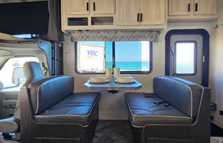 2022 Forest River Sunseeker 3250DS LE