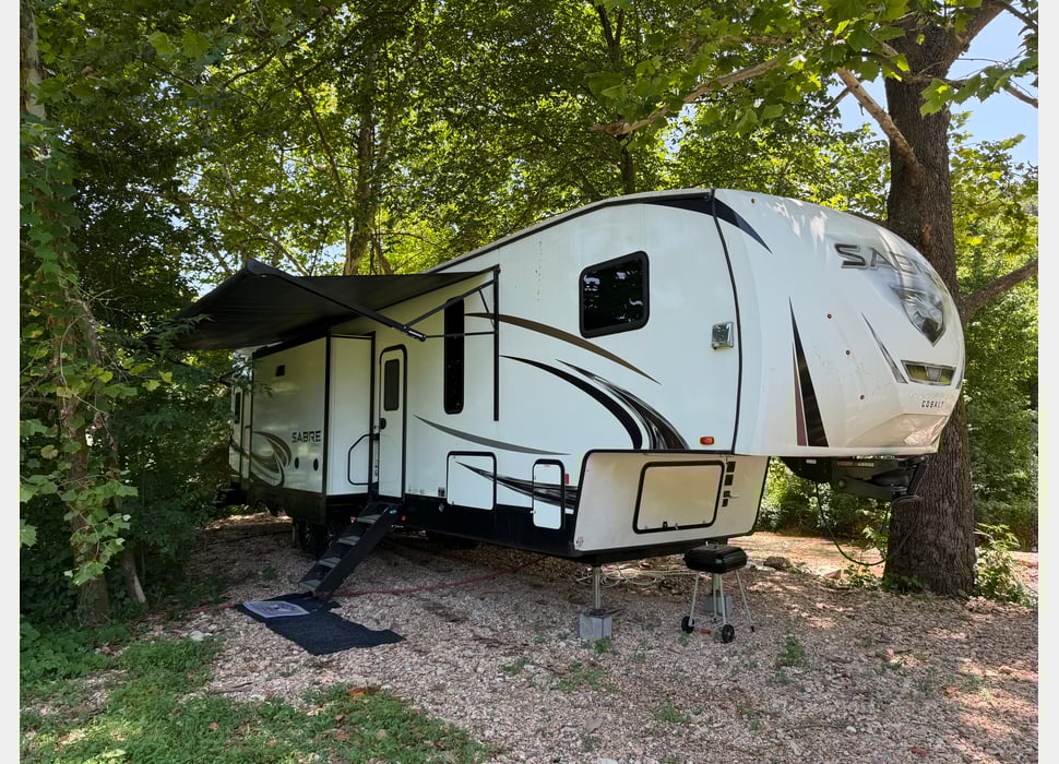 Fifth Wheel rentals in Fayetteville