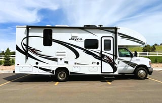 Book NOW ! 2022 Top-rated Luxury Vanilla Redhawk