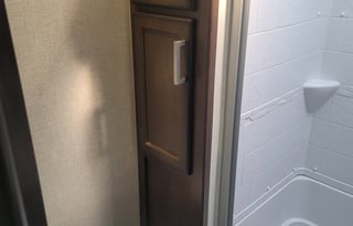 Coastal Couples Dutchmen Atlas Fifth Wheel