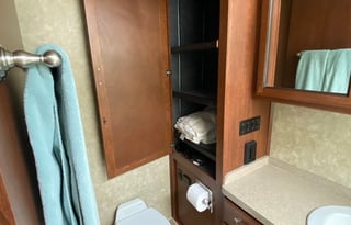 2013 Fleetwood RV Bounder 35K