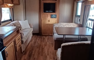 Mojave Mesa pet friendly RV