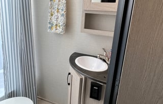 2022 Coachmen- Lightweight, Quick Set Up & Stocked