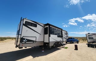 Home on Wheels 36BRM