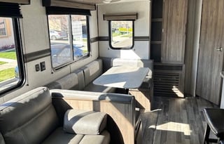 2021 Crossroads–Bunkhouse & Outdoor Kitchen-Slps 8