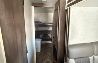 Family Friendly 2022 Cruise Lite trailer