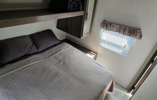 2020 Prime Time RV Avenger 28QBSLE