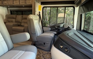 2024 Fleetwood RV Frontier 34GT