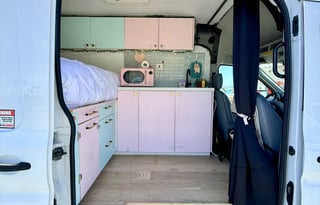 Luxury Camper Van | Cozy Adventure| AC