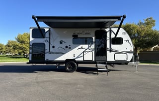 2025 Phoenix Bunkhouse Camper - Sleeps 5
