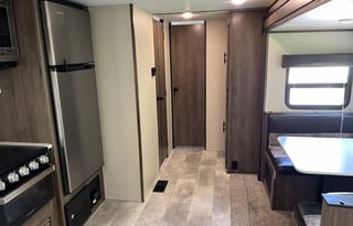 Prime Time Fun w/ Double Bunks & Queen Master!