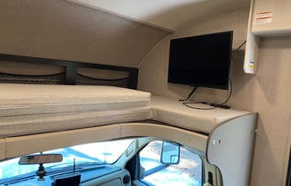 Easy to drive RV, family road trip!