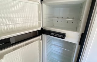 2002 Winnebago Sightseer 27C