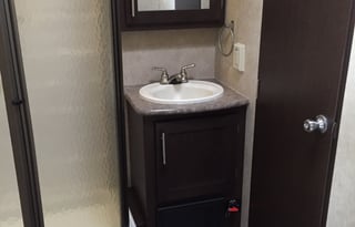 2015 Forrest River Stealth 2715