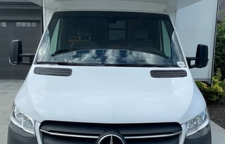 Roam & Roll: 2022 Jayco Melbourne 24L 25Ft RV