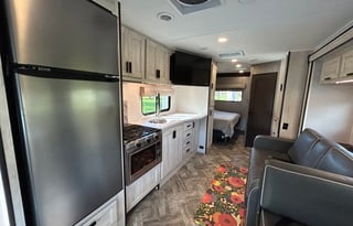 2023 Solar Dream Cruiser with 2 slides and 4 beds