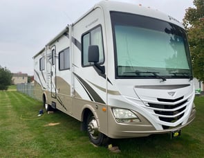 Fleetwood RV Storm 32BH