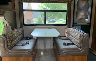 2016 Jayco Redhawk 31XL - Sleeps 8