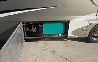 Pet friendly, smoke free, "The War Wagon"