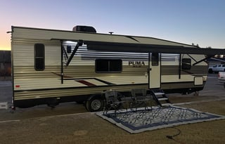 2021 34 FT Toy Hualer