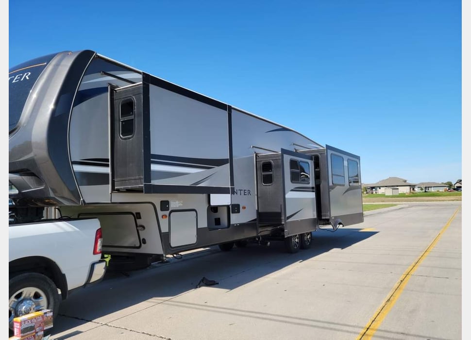 Fifth Wheel rentals in St. Paul