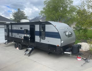 Forest River RV Cherokee Grey Wolf 26DBH