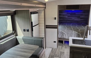 Sunny days and cool lake nights in a sunset trail