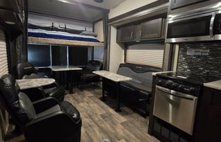 Shockwave in the Sand – Desert Escape for 6