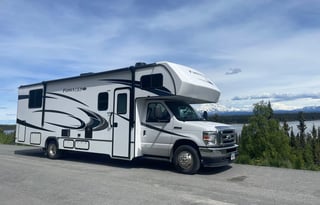 2022 31' Forest River/Unlimited Miles - Pristine!