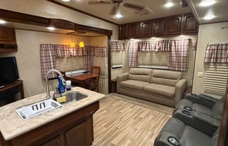 2014 Palomino Columbus F295RL