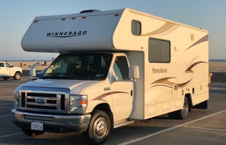 Clean Reliable Winnebago Orlando/Daytona Delivery