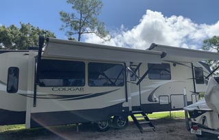 Experience family fun in our 2019 Keystone Cougar!