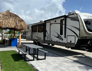 Forest River RV Wildwood Heritage Glen 310BHI