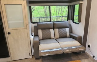 BOOK NOW #1:  *WINTER TIME SPECIAL ⭐⭐⭐⭐⭐