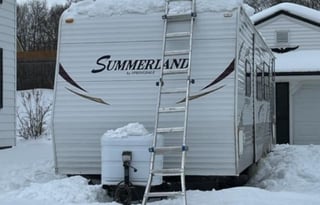 2011 Keystone RV Summerland 2980BHGS