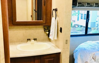 Lady Skipper: 2016 Forest River Sunseeker 2500TS