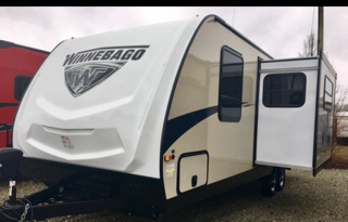2019 Winnebago Industries Towables Minnie 2455BHS
