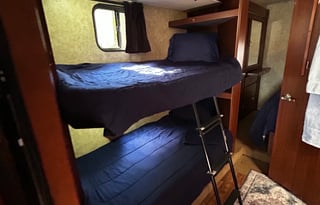 2013 Fleetwood Terra 31B