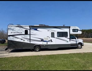 Forest River RV Forester 3171DS Ford