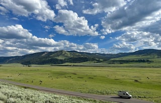 4WD All-Season "Judy" UNLIMITED MILES + Starlink