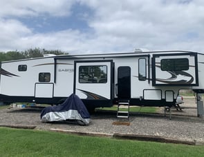 Forest River RV Sabre 37FLH