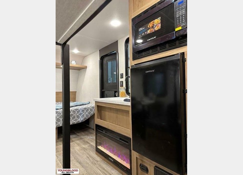 Travel Trailer rentals in La Vernia