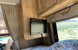 2020 Coachmen RV Leprechaun 220 QB