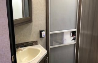 2019 Forest river Cherokee grey wolf 26dbh