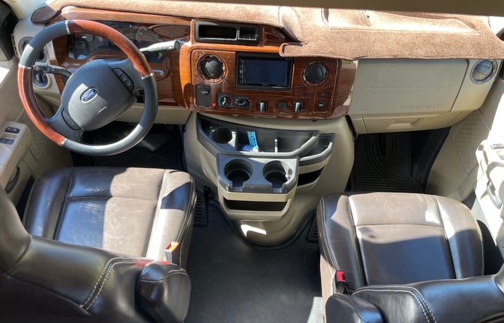 Very comfortable driving seats. Rear and side cameras.