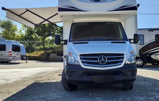 2019 Jayco Melbourne 24K