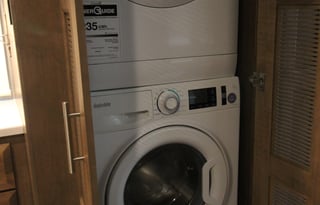 2021 Thor Miramar 32.2  34 Feet Long , Sleeps 6