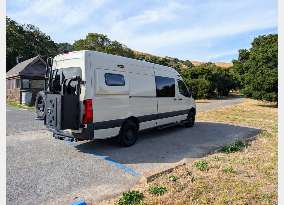 Class B Camping Van rentals in Escalon