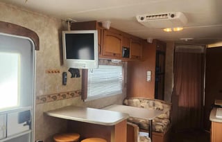 2011 Gulf Stream Stream Lite Sport- FULLY STOCKED