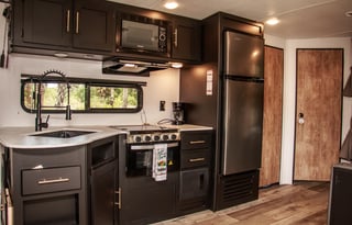 CL23- Family Comfort- Spacious with Full Amenities